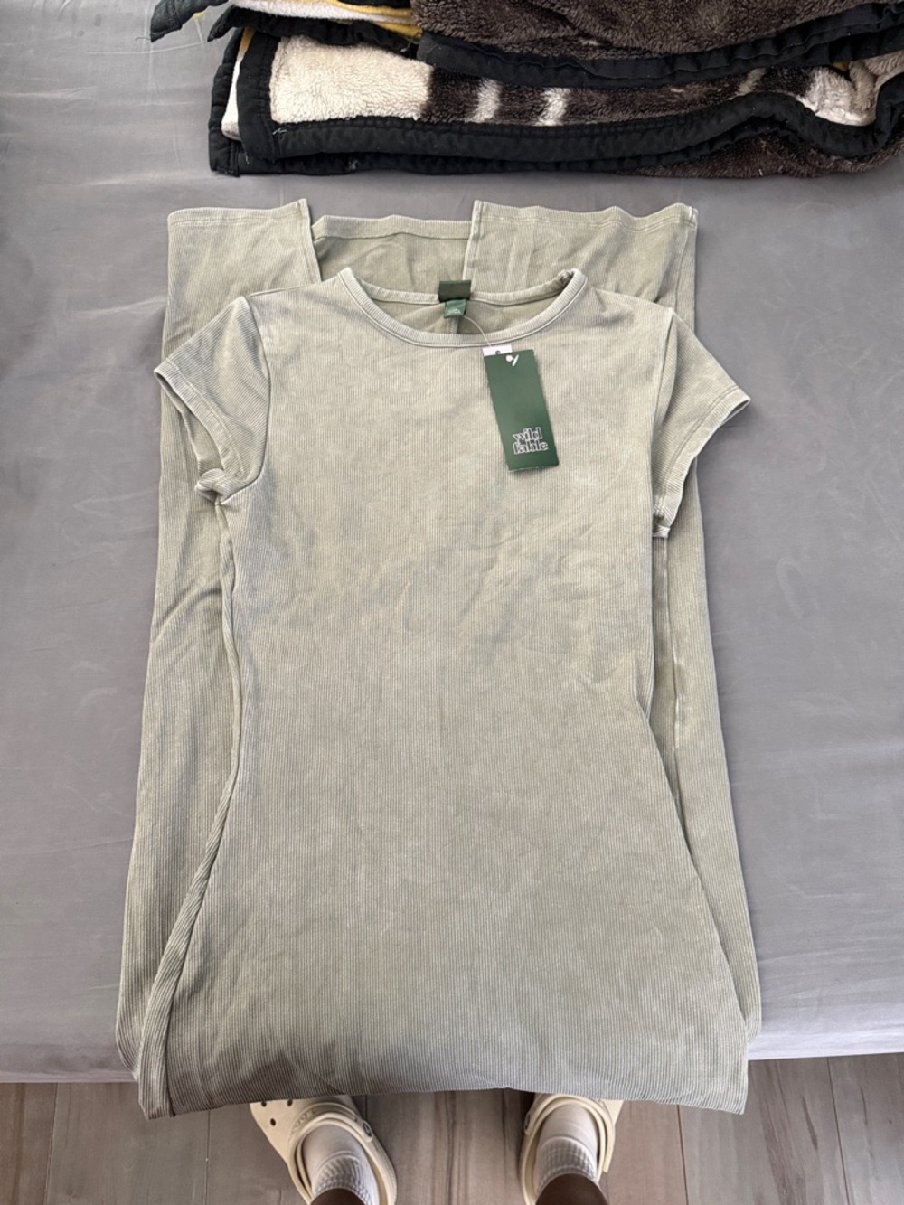 wild fable Sage Green Short Sleeve Ribbed bodycon dress